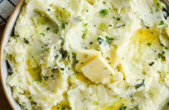 Colcannon (Cabbage and Potatoes) &#...