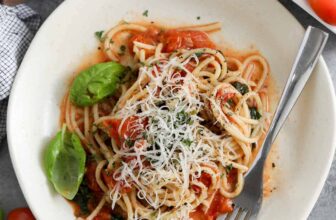 One-Pot Spaghetti (Meghan Markle Vi...
