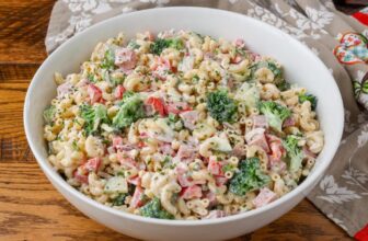 Ham Pasta Salad – Barefeet wi...