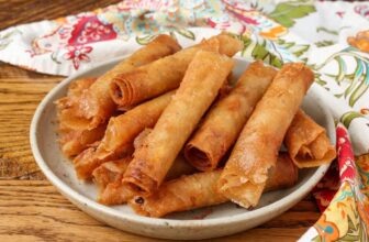 Filipino Lumpia – Barefeet wi...
