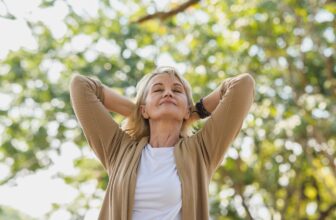 Healthspan vs. Lifespan: Why Girls ...