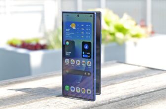Samsung Galaxy Z Fold 7’s sho...