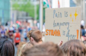 Strava pulls the plug on its Garmin...