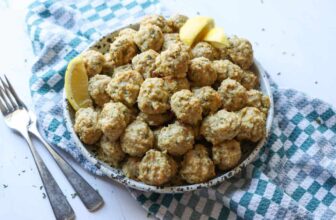 Straightforward Rooster Meatballs (...
